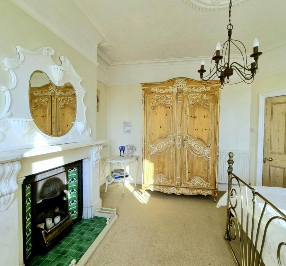 West Hill Retreat Edwardian Balcony Ensuite With Room Served Breakfast & Free Parking Hastings Exteriér fotografie
